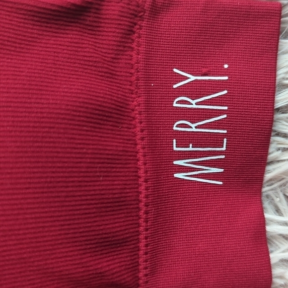 Rae Dunn Christmas Theme 3 Piece Comfort Set, Seamless - Picture 3 of 7